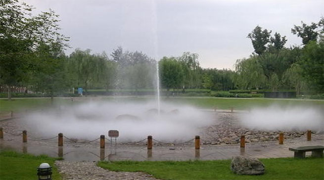 large lighted outdoor fountains 